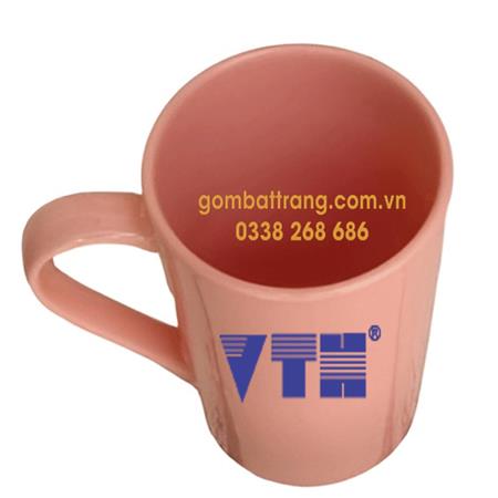 Ly sứ màu hồng dễ thương in logo 3