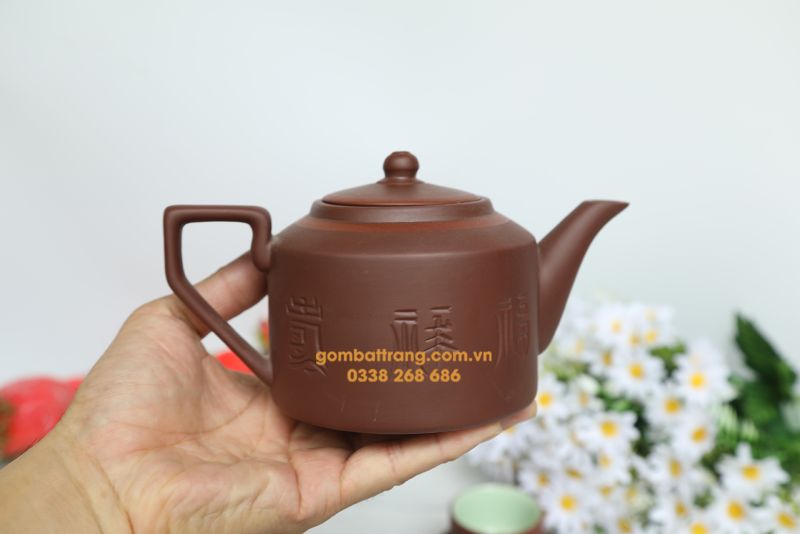 Ấm tichs chứa được nhiều nước đến 450ml nước