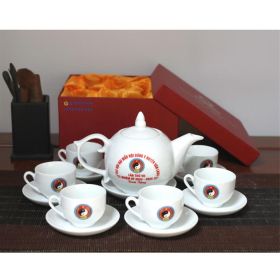 Ấm trà in logo doanh nghiệp cực sang