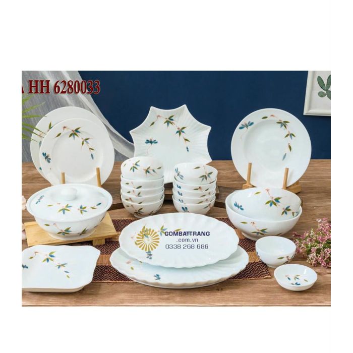 Bát đĩa gốm bát tràng- Vẻ đẹp bình yên cho mâm cơm gia đình