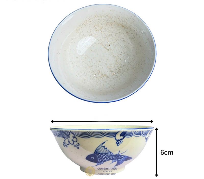 Bộ phụ kiện đầy đủ từ đĩa khay, đĩa xoài, đĩa vuông, âu cơm, bát cơm cho đến các món nhỏ như đĩa muối, bát mắm, thìa và bát tô loe
