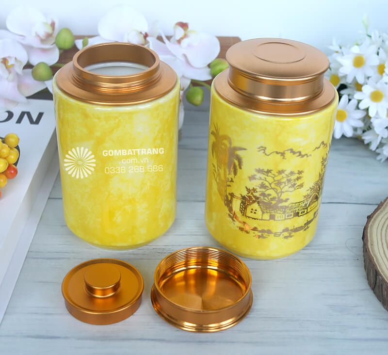 Lọ đựng chè đẹp sẽ giúp giữ trọn vẹn hương vị trà đặc trưng qua thời gian