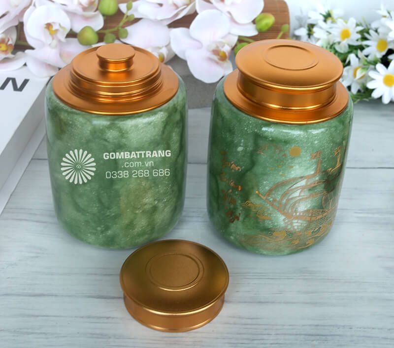 Hũ đựng trà bát tràng men xanh hỏa biến độc đáo, mỗi chiếc đều mang nét đẹp riêng biệt