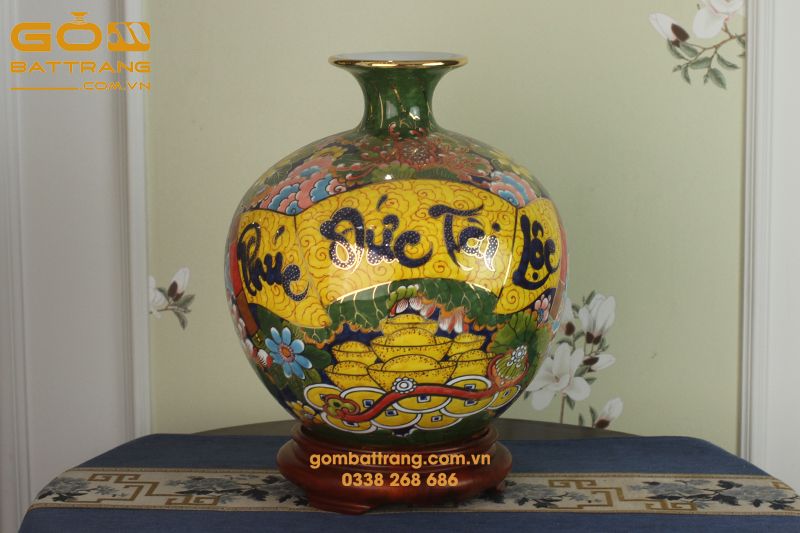binh-hut-tai-loc-cho-nguoi-menh-moc