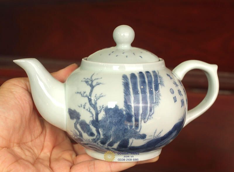 Bộ ấm chén đẹp giá rẻ không chỉ có thiết kế đẹp mắt mà còn có mức giá hết sức phải chăng, phù hợp với nhiều gia đình Việt Nam