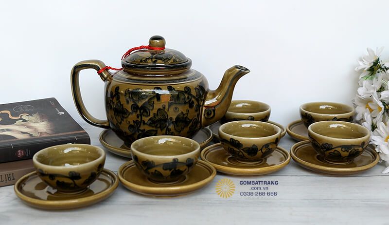 Bộ ấm chén cao cấp sẽ mang đến cho bạn trải nghiệm trà đạo trọn vẹn nhất