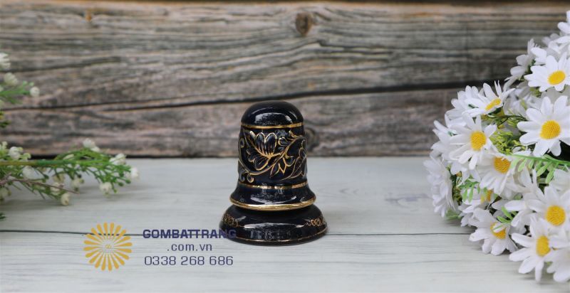 Quà tặng cao cấp từ bộ ấm chén men rạn có nắp đồng tinh tế và đậm chất nghệ thuật