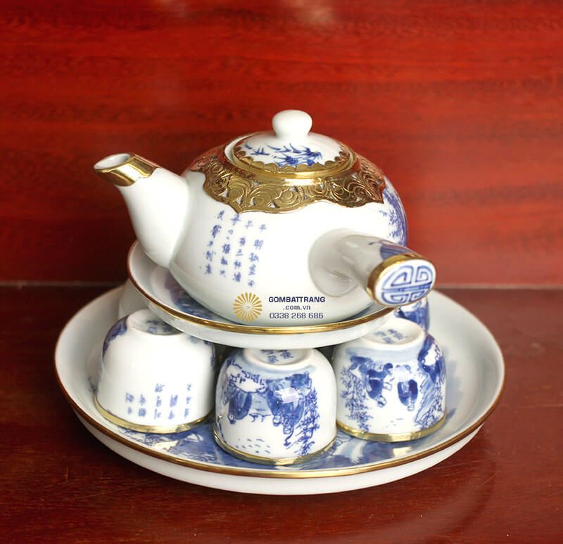 Bộ ấm chén trúc lâm thất hiền sử dụng sứ sạch, hoàn toàn an toàn cho sức khỏe người tiêu dùng