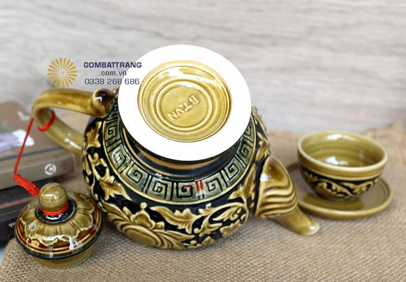 Bộ chén trà Bát Tràng có nguồn gốc xuất xứ chính hãng