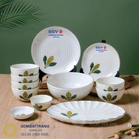 Bộ bát đĩa đẹp tặng Tân gia