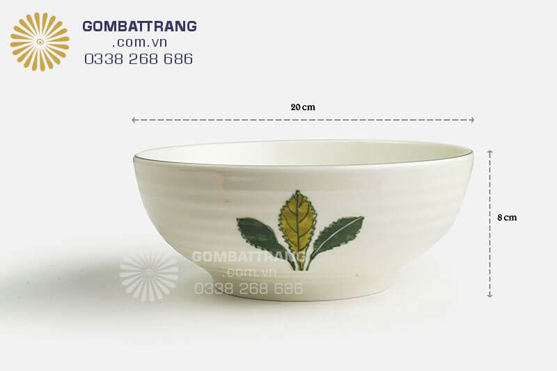Bát đĩa Bát Tràng được thiết kế tinh tế, phù hợp cho từng món ăn, trang nhã thanh lịch, giúp cho món ăn thêm đậm đà hương vị
