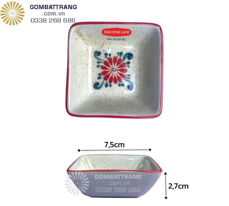 Đĩa chấm vuông đường kính 7,5cm vẽ hoa Cúc Cát Tường