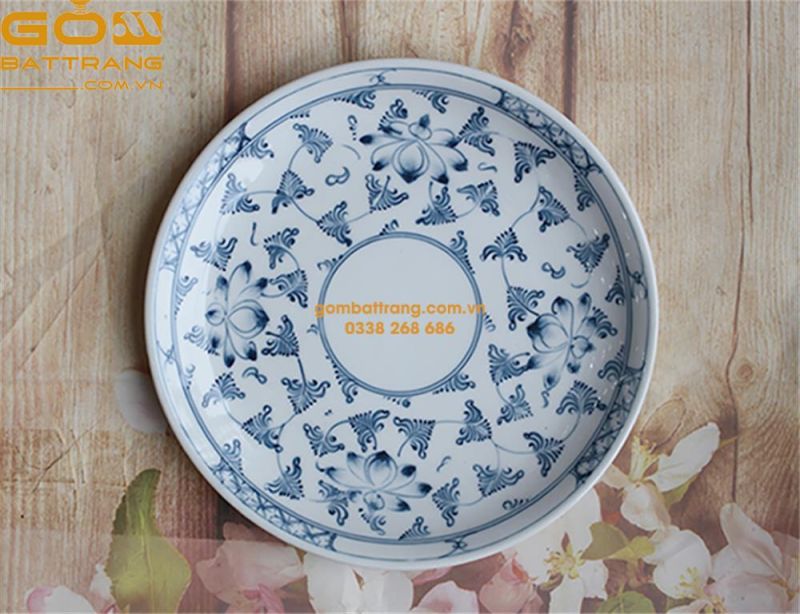 Bộ bát đĩa gốm sứ Bát Tràng sang trọng được nung ở nhiệt độ cao khử độc tố