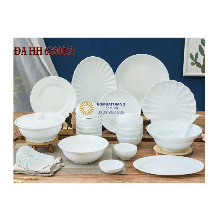 Bộ bát đĩa gốm sứ bát tràng- Vẻ đẹp thuần khiết cho bếp