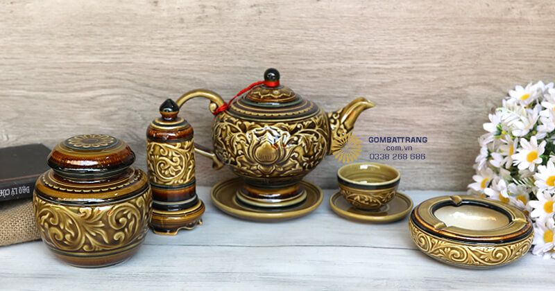 Hoa sen trong văn hóa phương Đông tượng trưng cho sự thanh cao, thuần khiết và may mắn trong phong thủy
