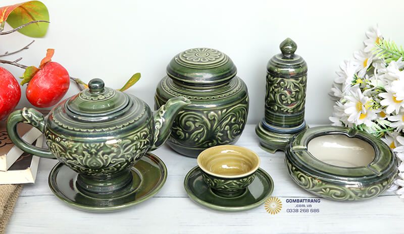Bộ cốc chén uống trà là lựa chọn hoàn hảo cho những tâm hồn yêu thích sự bình yên và nghệ thuật sống chậm