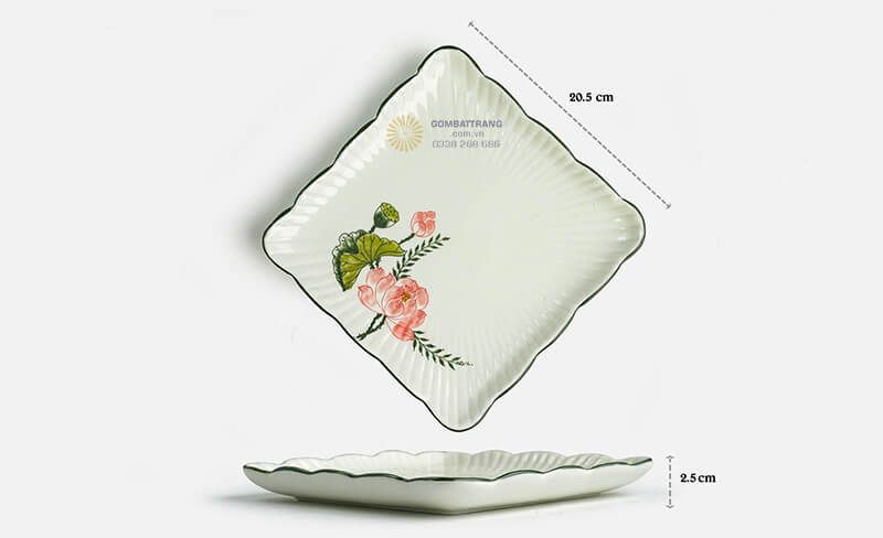 Đĩa vuông hoa với đường viền uốn lượn uyển chuyển