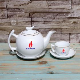 In chữ lên bộ ấm chén quà doanh nghiệp rẻ nhất