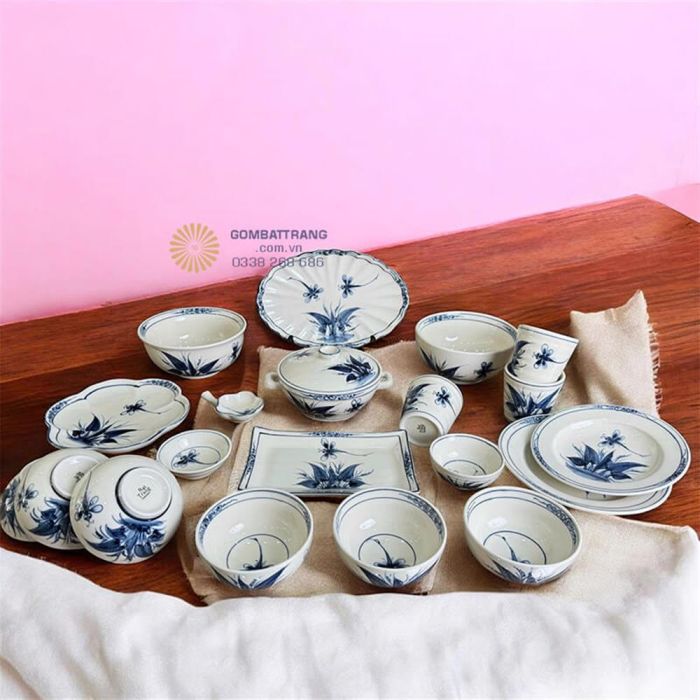 Mẫu Bát Đĩa Bát Tràng Chuồn Khoai Rẻ Đẹp Nhất