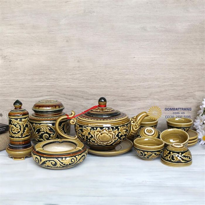 Quà Tặng Bộ Ấm Chén Bát Tràng MEU6235