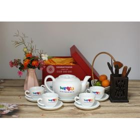 Quà tặng cho doanh nghiệp ấm chén in logo