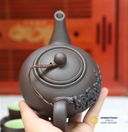 bo-coc-chen-dep-bat-trang-qua-tang-y-nghia 3