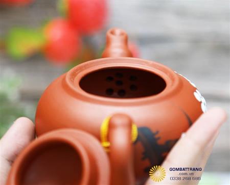 am-gom-uong-tra-bat-trang-tang-pham-hon-viet 2