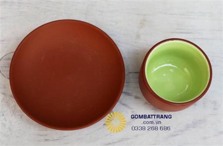 am-xuyen-qua-tang-bat-trang-dep-tinh-xao 3