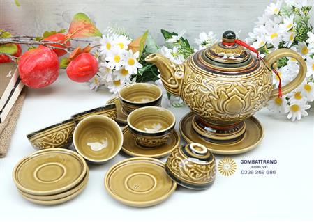 am-chen-bat-trang-gia-re-ve-hoa-sen-cuc-dep-5