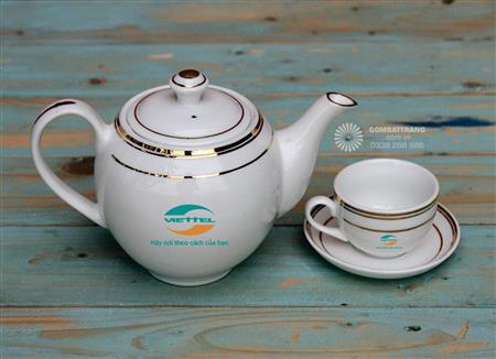 am-chen-in-logo-qua-tang-doanh-nghiep-gia-tot-1