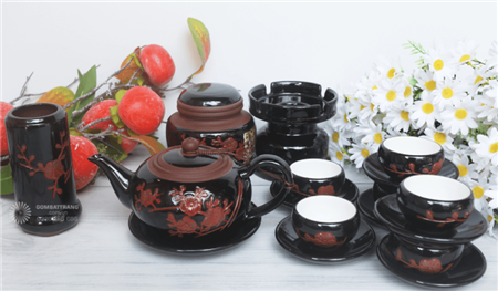 Am-chen-uong-tra-Bat-Trang-chinh-hang 16