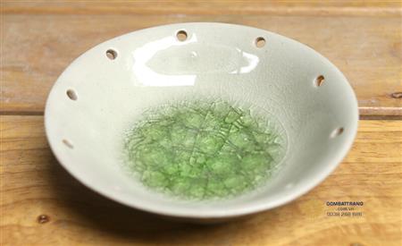 bat-dia-gom-thu-cong-hoa-van-dep-sang-11