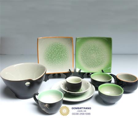 bat-dia-gom-thu-cong-hoa-van-dep-sang