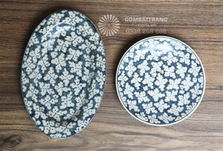 bat-dia-nha-hang-cao-cap-hoa-van-co-trong-hoi-tho-hien-dai 1