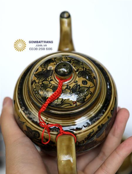 bo-am-chen-dep-bat-trang-hoa-tiet-hoa-cuc-sang-10