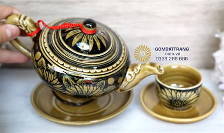 bo-am-chen-uong-tra-cao-cap-ve-hoa-sang-trong-8