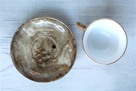 bo-binh-tra-bat-trang-thuan-buom-xuoi-gio-gia-tot-4