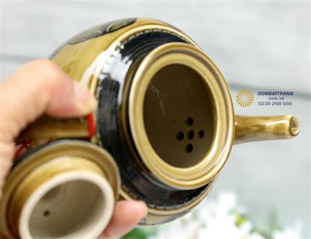 bo-chen-gom-bat-trang-thu-hut-tai-loc-9