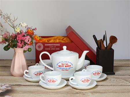 bo-qua-tang-doanh-nghiep-in-logo-len-am-chen-1