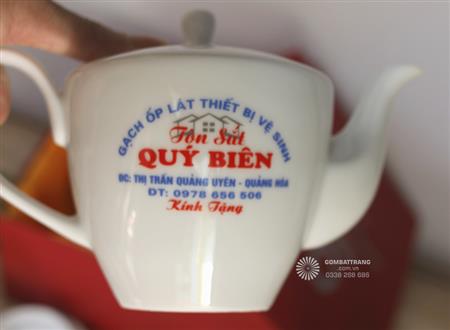 bo-qua-tang-doanh-nghiep-in-logo-len-am-chen-8