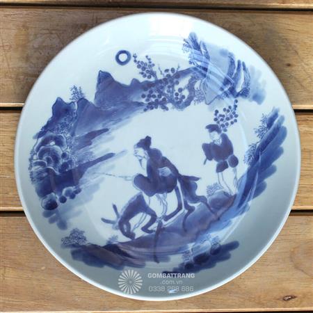 dia-su-trung-bay-tam-su-hoc-dao-cuc-dep-1