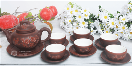 Gia-1-bo-am-chen-Bat-Trang-moi-nhat 1