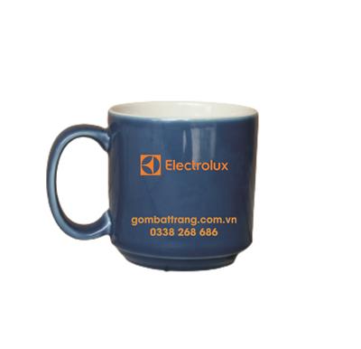 In logo lên ly sứ