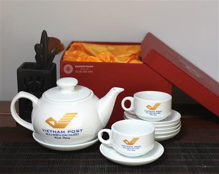 qua-tang-bo-am-chen-bat-trang-in-logo-dep-8