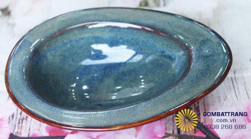 Phù hợp đa dạng không gian: Từ bàn ăn gia đình ấm cúng đến không gian sang trọng của các nhà hàng, resort cao cấp