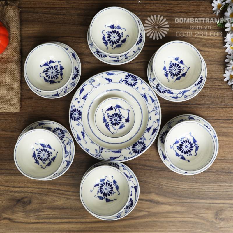 Bộ sản phẩm gồm các món cơ bản, phù hợp dùng đồng bộ cho gia đình và không gian nhà hàng.