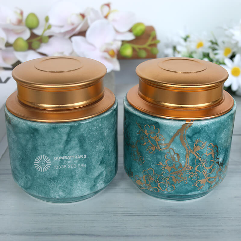 Ngoài công dụng thực tế, sản phẩm còn là món đồ trang trí nội thất tinh tế, tôn lên vẻ đẹp cổ điển và thanh lịch cho không gian