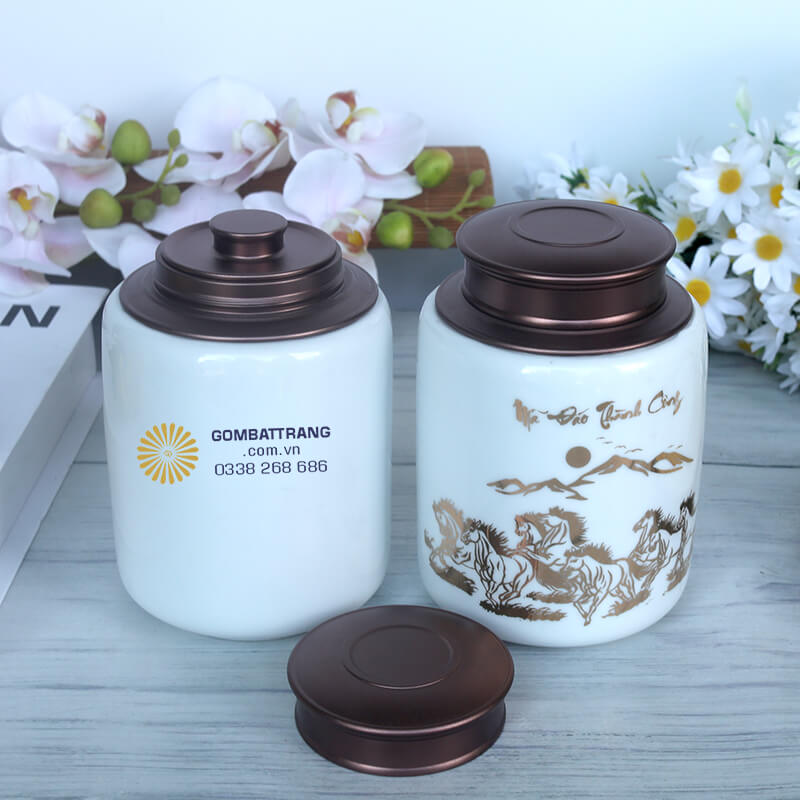 Lọ đựng chè đẹp vừa tiện dụng vừa sang trọng, phù hợp làm quà tặng cho các dịp