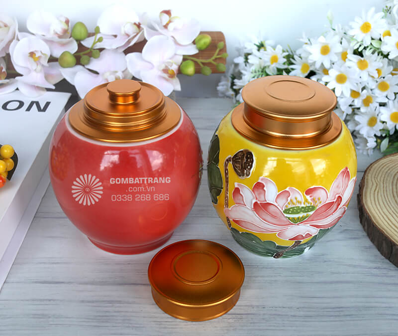 Lọ đựng trà gốm sứ thích hợp cho những người yêu thích sự thanh tịnh, hướng thiện