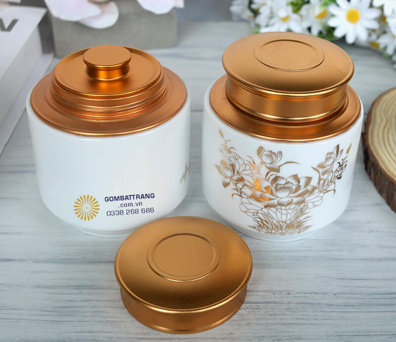 Hộp đựng trà bằng sứ giúp kéo dài tuổi thọ của trà, đảm bảo mỗi lần pha đều mang đến trải nghiệm thưởng thức trọn vẹn nhất